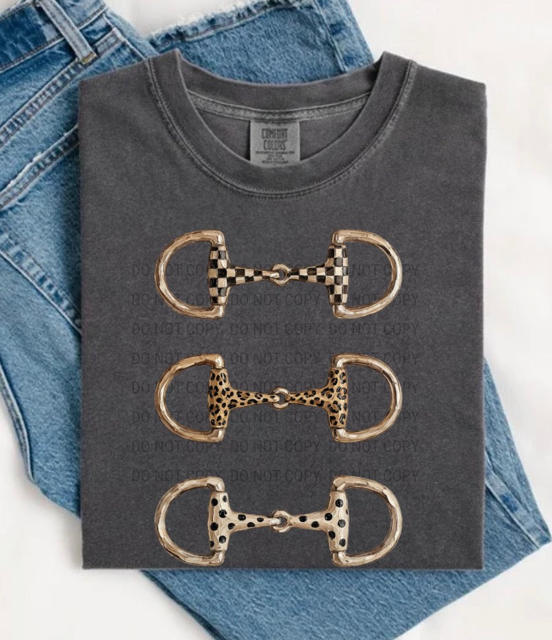 Brushstroke Horse Bit | Comfort Colors | 9018 Youth Tee