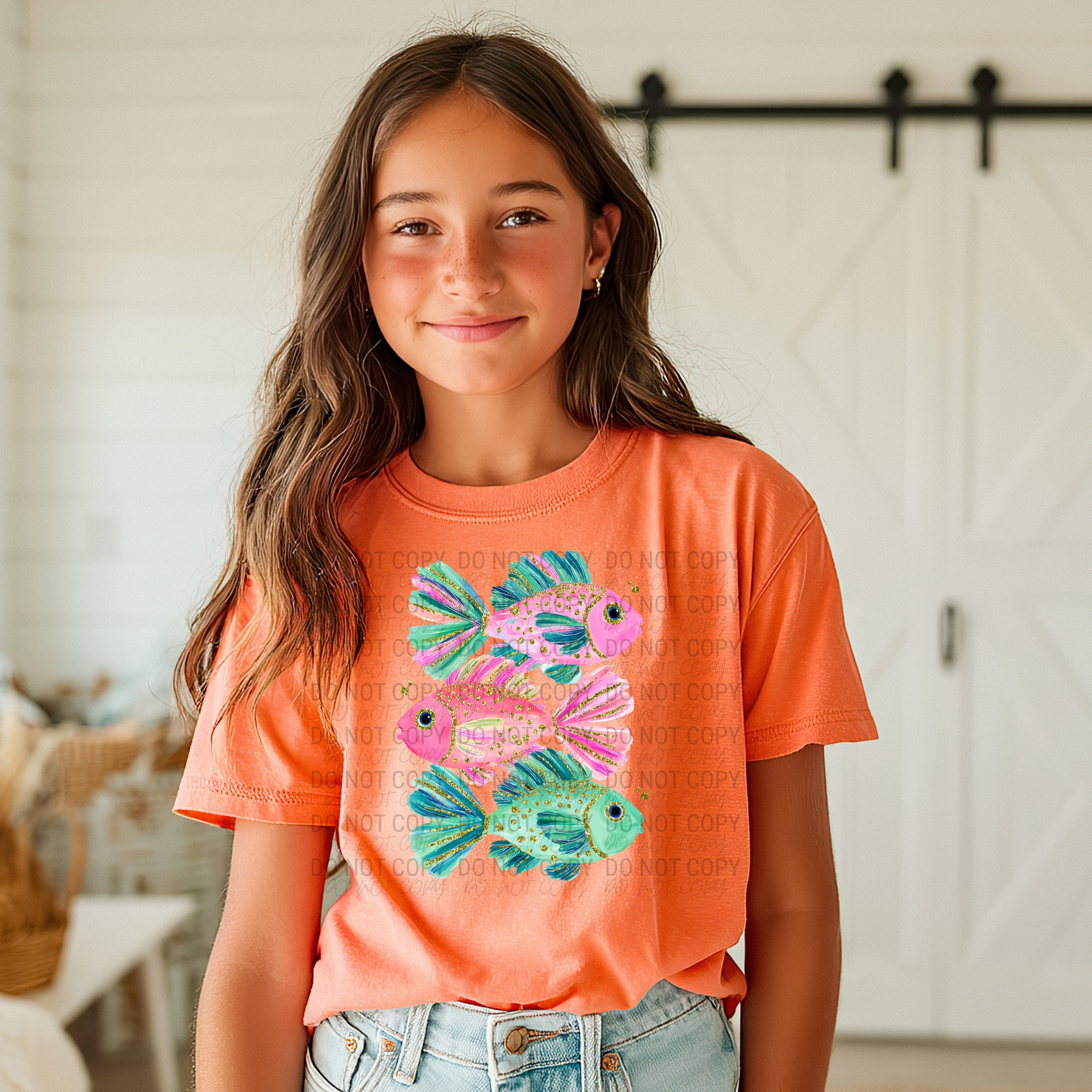 3 Glitter Fish | Comfort Colors | 9018 Youth Tee